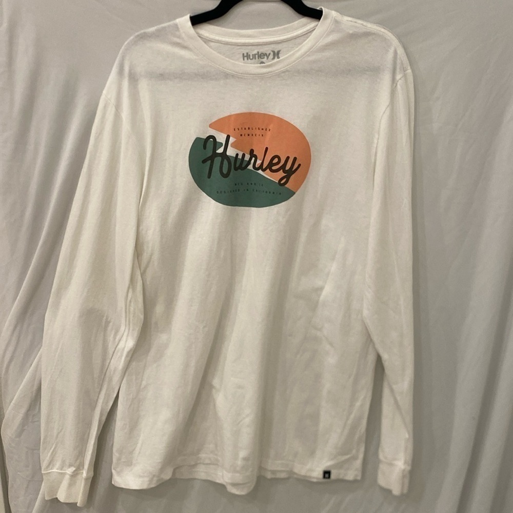 Hurley Graphic tshirt LS Mens tshirt medium